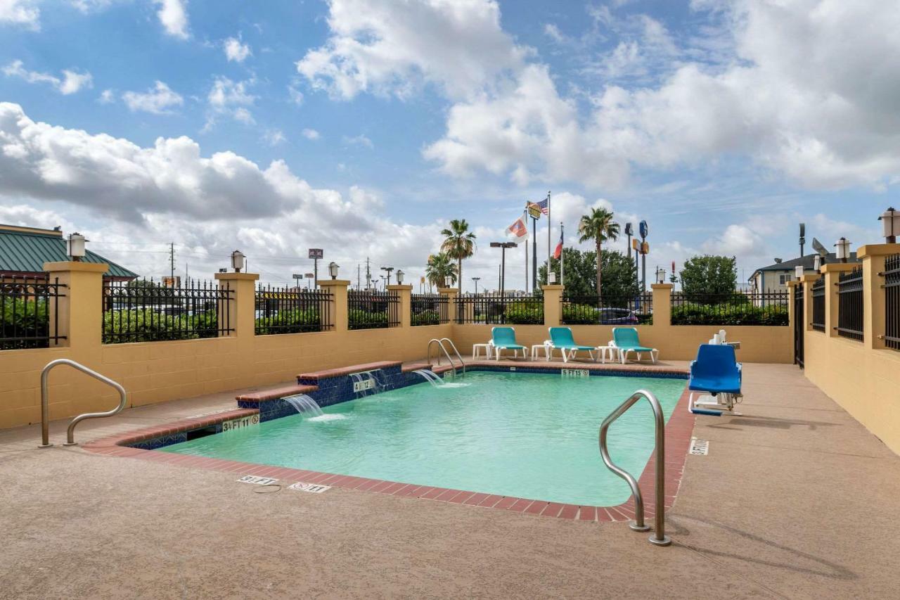 Comfort Suites Baytown I - 10 Bagian luar foto
